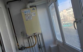 🏡 Apartament 2 camere cu 2 balcoane, etaj 2, Bd. Siderurgiștilor - Poză 3