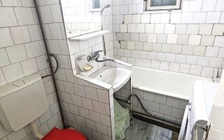 3 Camere, Central, Ideal pentru Familie, Liniste, An '81 - Poză 28