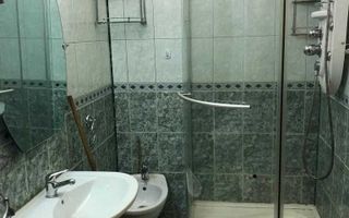 De vanzare apartament 2 camere - Poză 6