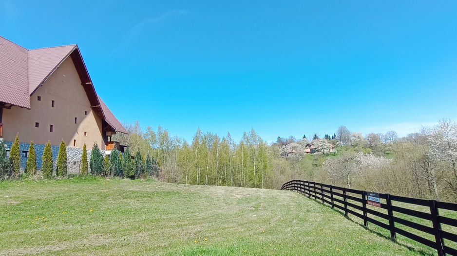 Teren intravilan cu priveliste frumoasa-Predelut - Poză 5