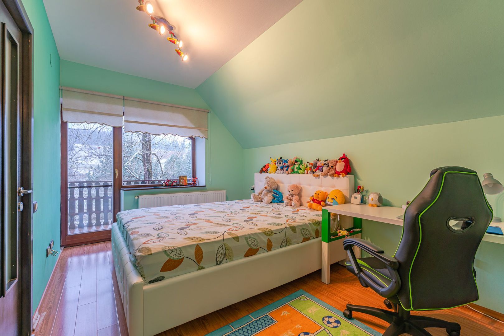 Casa individuala in Dambul Morii cu vedere spre Piatra Mare - Poză 14