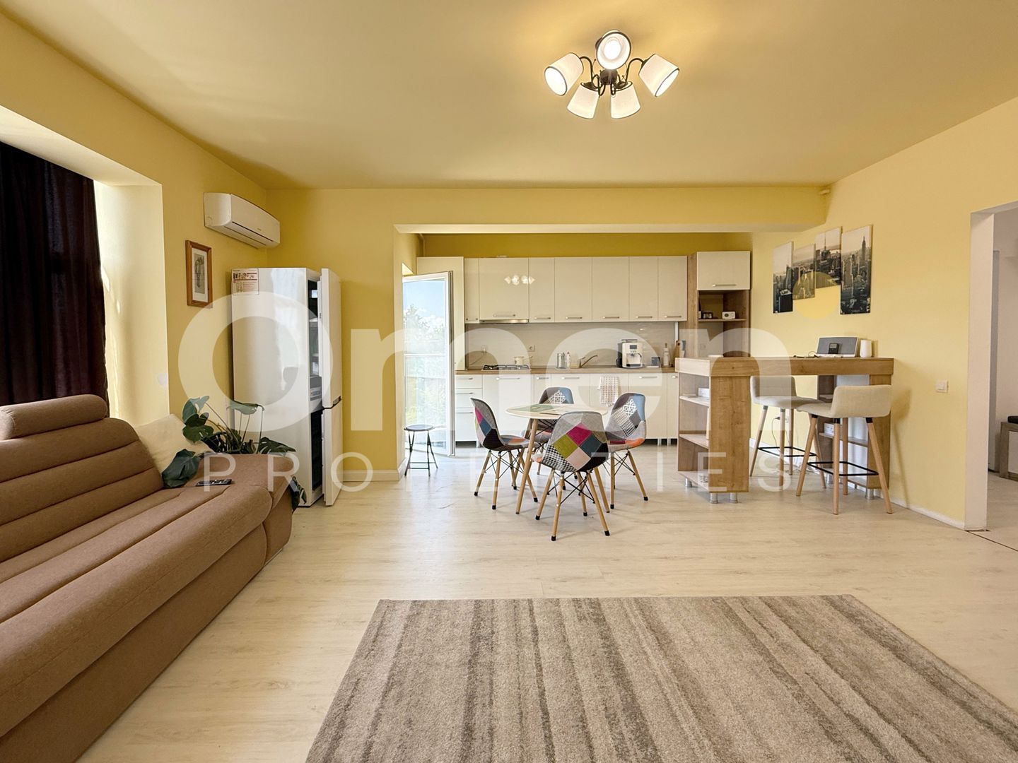 Apartament modern 3 camere în Garden Villa cu piscină - Poză 1