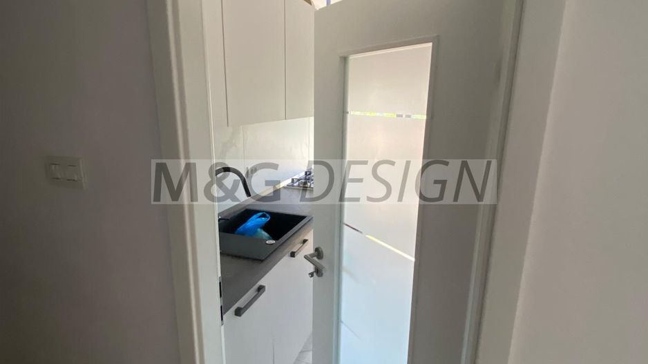 Mircea cel Batran - Bulevardul Cetatii, 2 camere decomandat  renovat - Poză 3