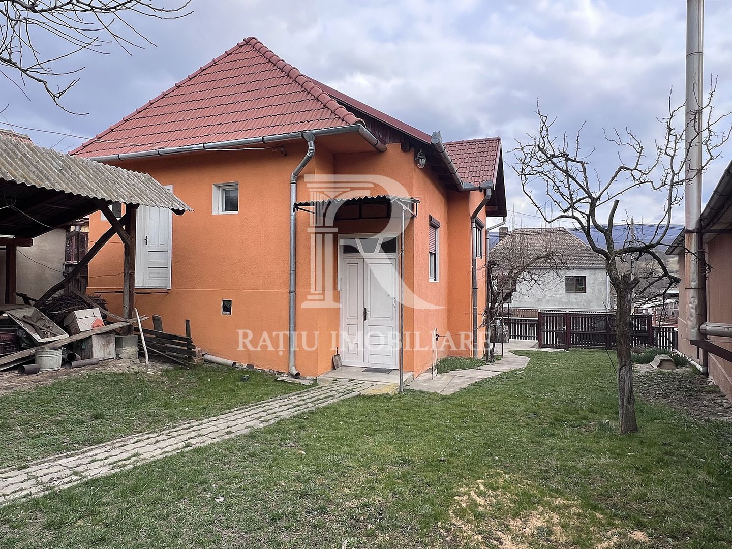 Proprietate rurală de vânzare | 1500 mp teren | Cobătești | Harghita - Poză 10
