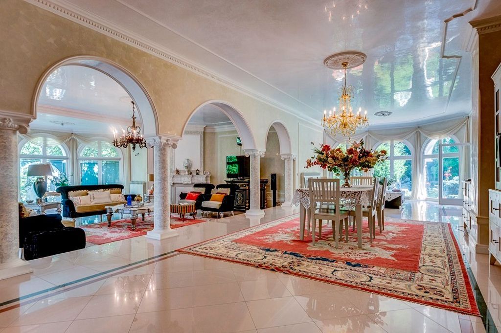 PROPRIETATE CU ENERGIE PURA |  Sanctuarul Eleganței și Rafinamentului - Poză 1