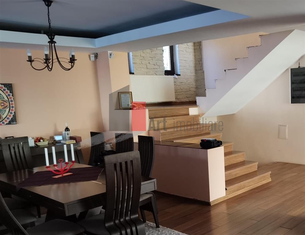 VIla 11 Camere Cernica - Poză 24