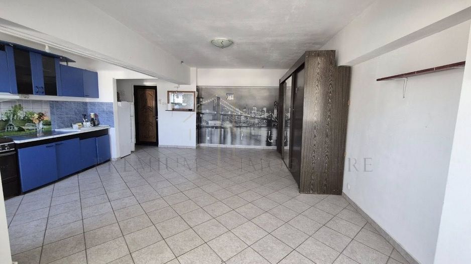 Garsoniera de vanzare - Zona de jos - Poză 2