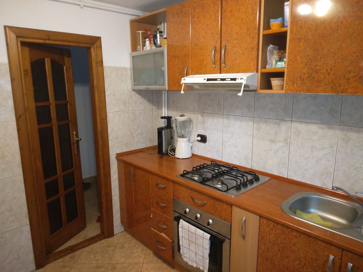 Apartament cu 3 camere de închiriat – Torontalului, Str. Torontalului - Poză 1