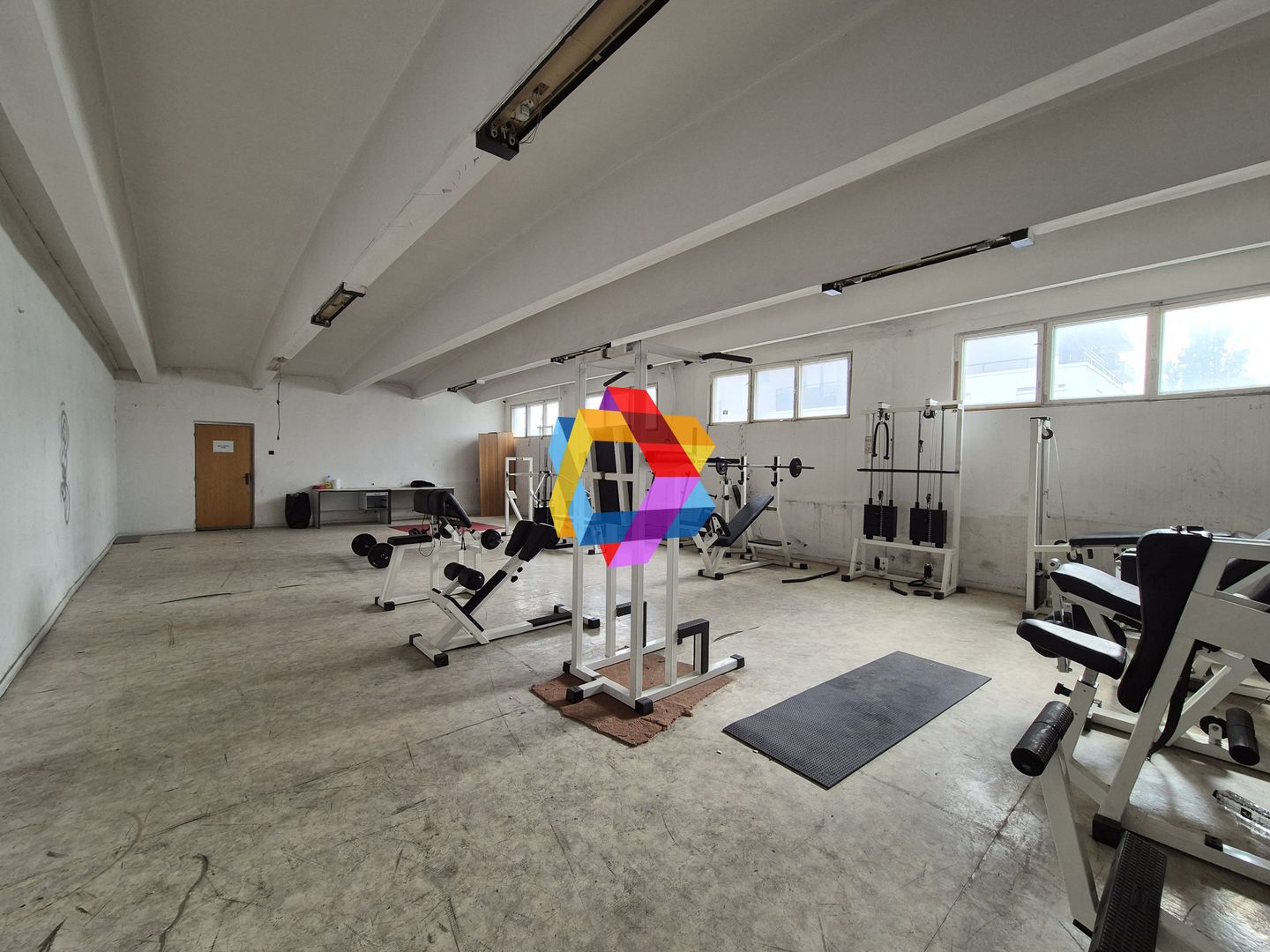 Hala de vanzare - 1333 mp  #plus-imo.ro - Poză 4