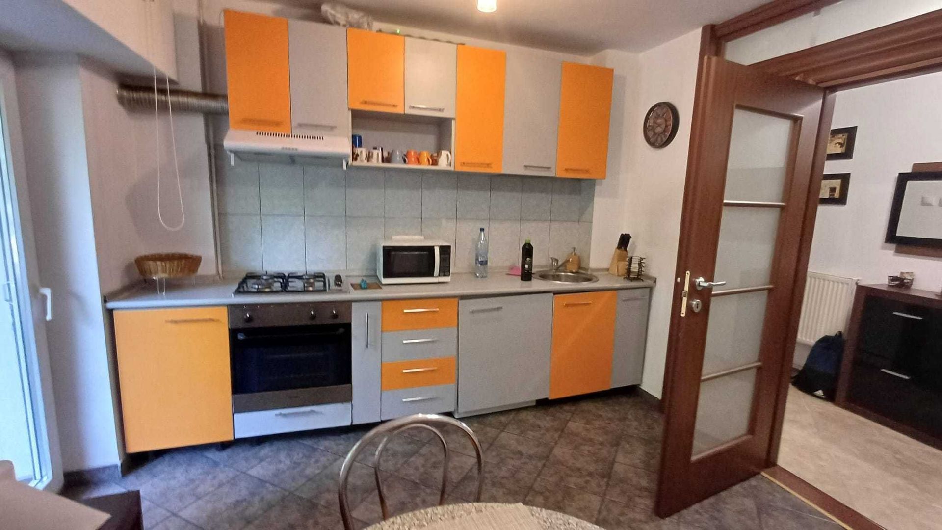 BRASADAS închiriază ap 2 cam etaj 1 Unirii fantani, - Poză 4