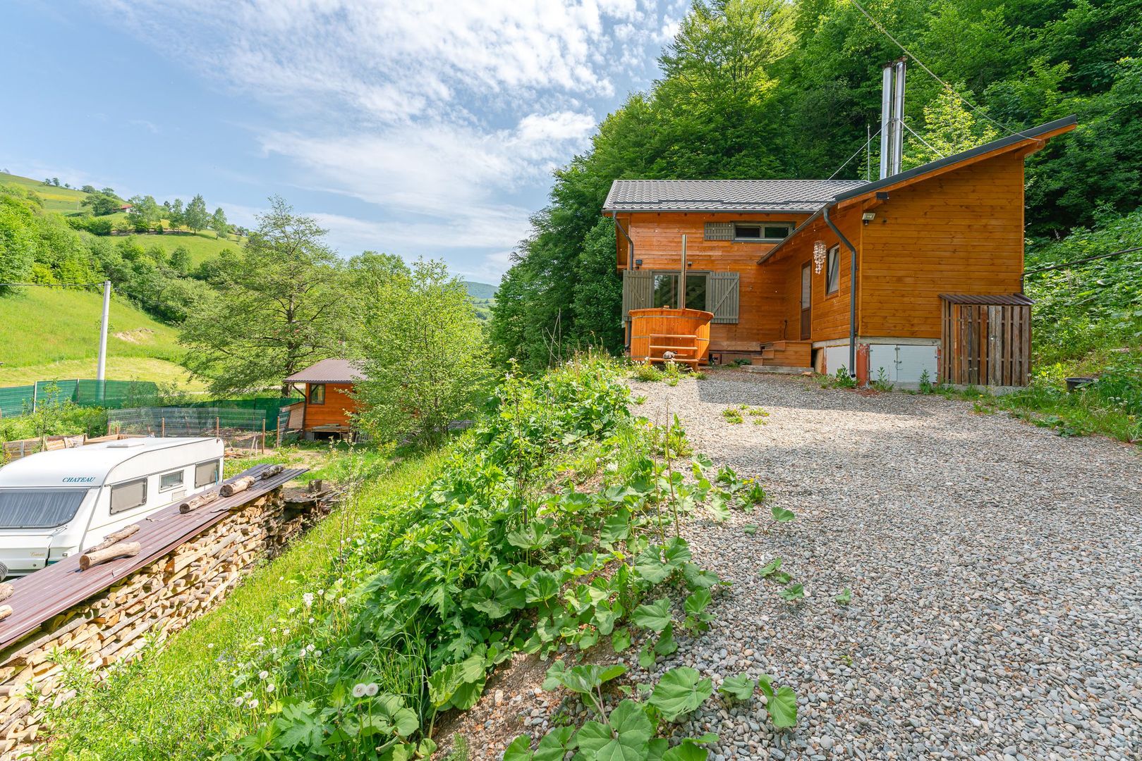 CHALET COCHET AUSTRIAC pe dealurile pitoresti ale Holbavului, la 35 km de Brasov - Poză 20