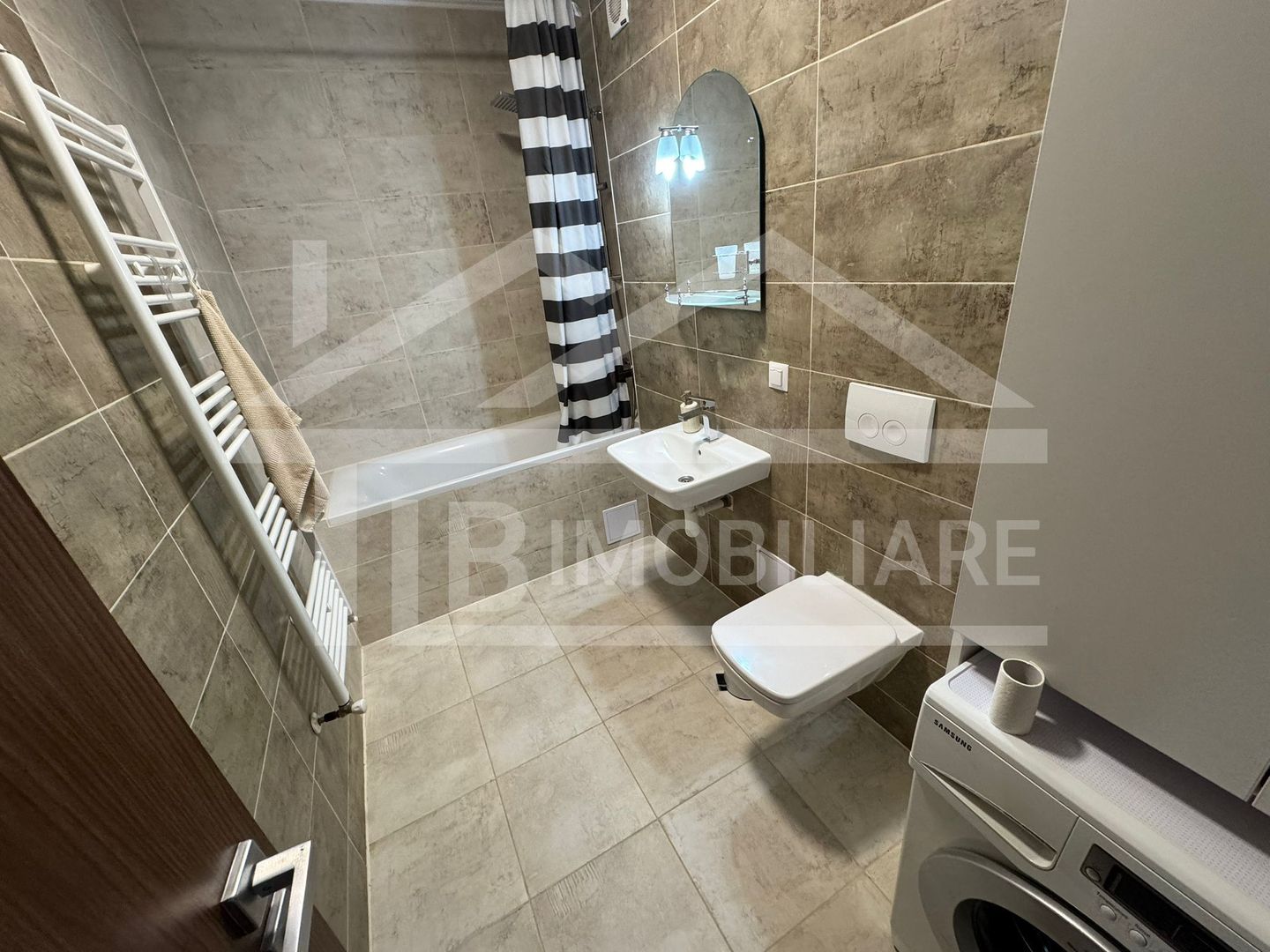 Apartament cu 3 camere, 66mp, decomandat, Zona Maurer Residence - Poză 13