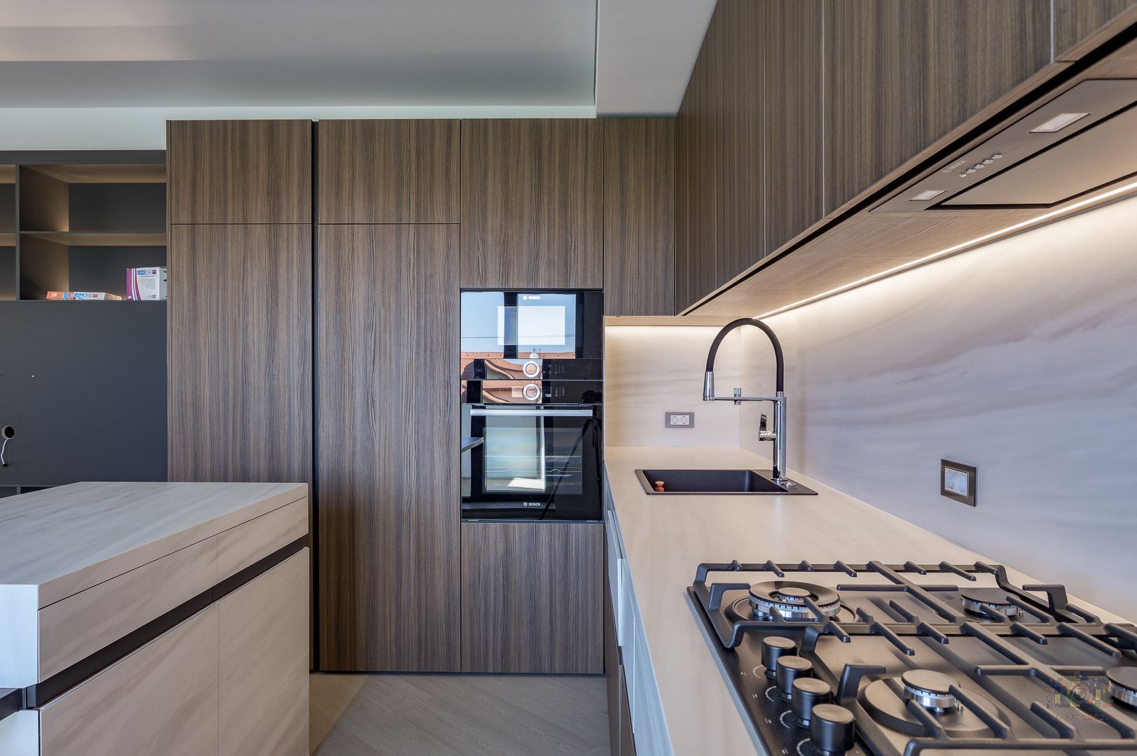 Cortina North | 3 camere lux, parcare subterană și boxă - Poză 3