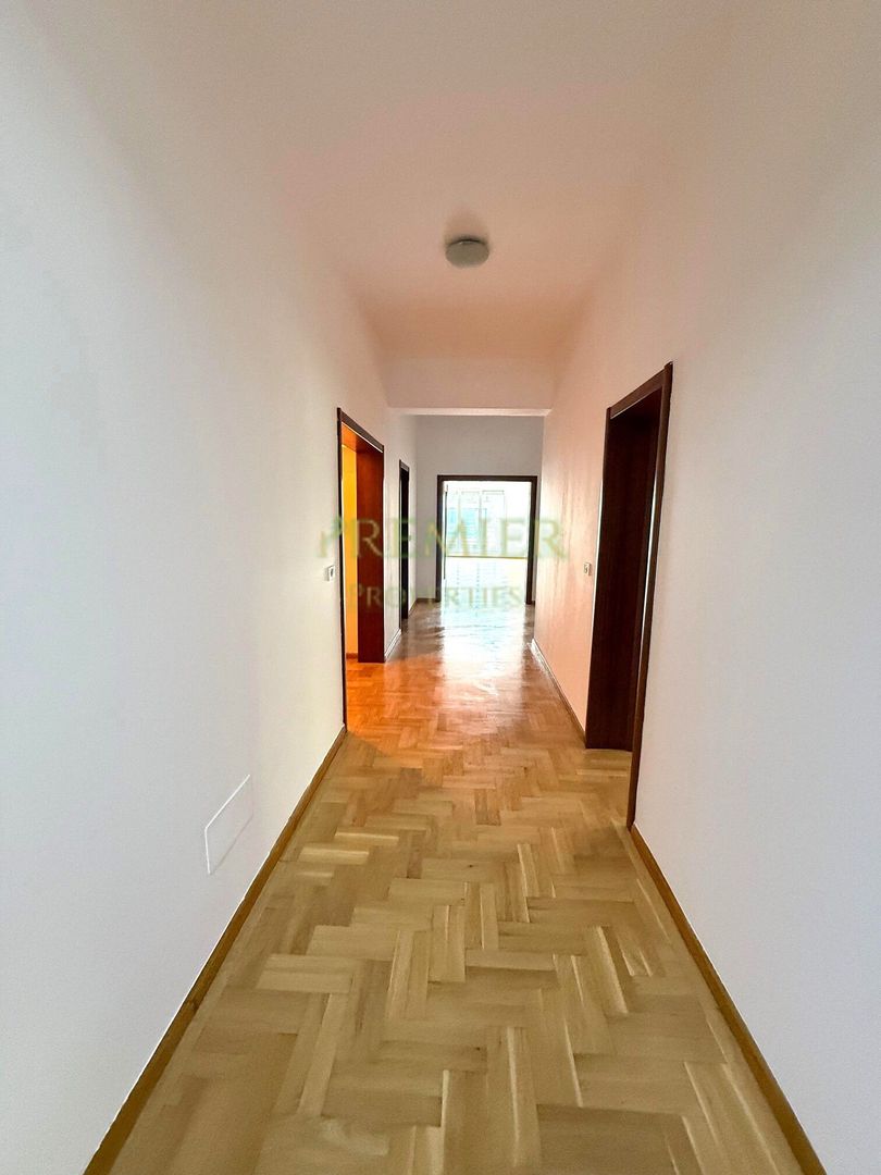 APARTAMENT NEMOBILAT CU 3 CAMERE | REZIDENTIAL | BIROURI | LOC DE PARCARE INCLUS - Poză 13