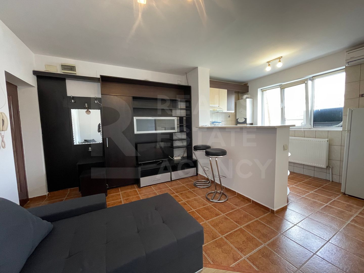 Vânzare, apartament, 2 camere, Iași - Poză 2