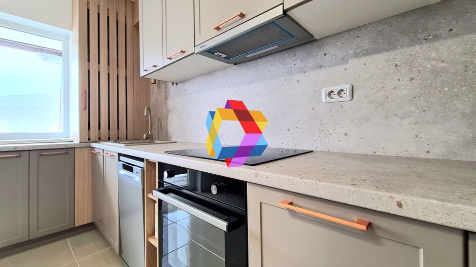 Apartament doua camere de vanzare - Sub Cetate - Sânpetru - Poză 8