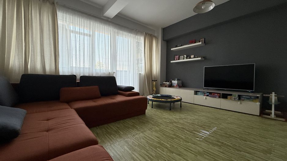Apartament spatios Sisesti - Doi Cocosi - Straulesti - Poză 1