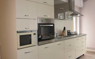 Apartament modern la ultimul etaj, confort, stil și randament garantat - Poză 3