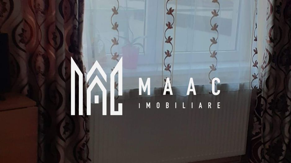 Casă Terezian I Garaj și vecinătate liniștită  I Terezian - Poză 12