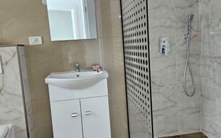 Duplex cu 3 camere despartit prin camera tehnica in Mosnita Noua - Poză 6