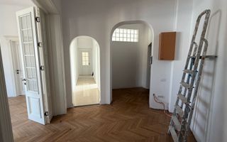 Superb pentru cunoscatori Calea Calarasilor cu centrala - Poză 16