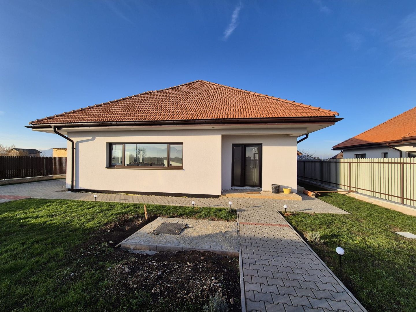 Casă economică- la cheie - Comision 0 % - Poză 2
