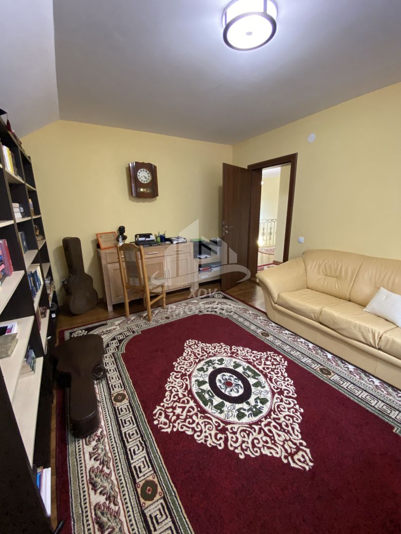 Vila  Frumoasa , Sibiu ,6 camere , 5 Bai , mobilata ,utilata - Poză 53