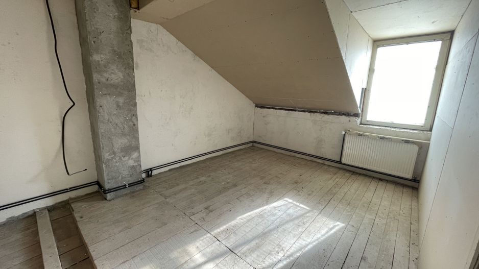 Casă semifinisată în Poienița - Poză 14