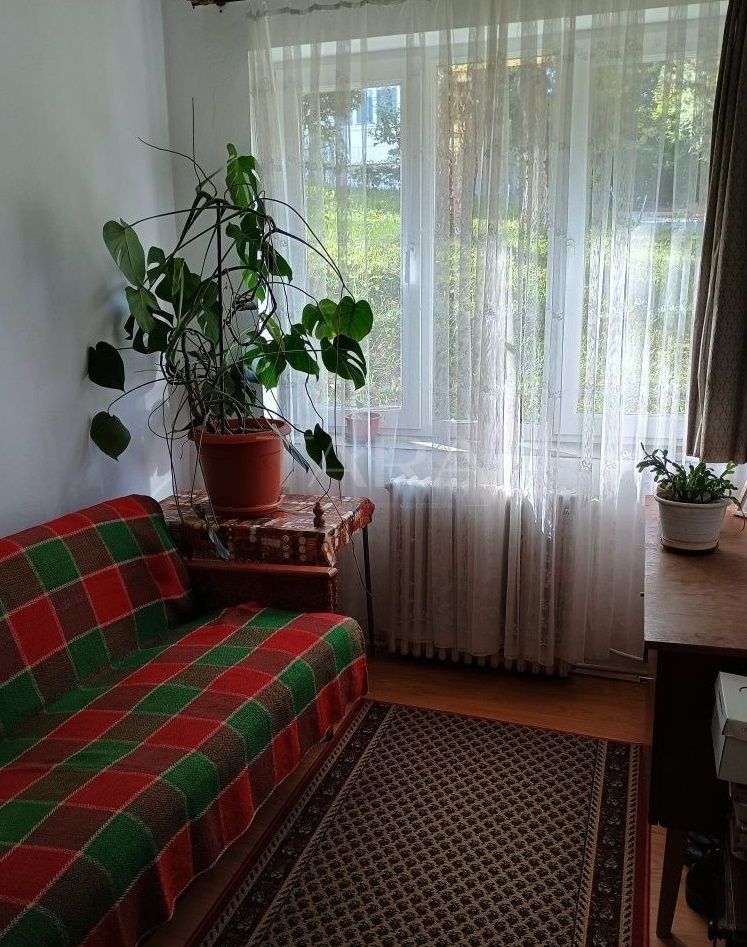 Vând Apartament 3 Camere în Cartierul Gruia, Zonă Liniștită - Poză 4