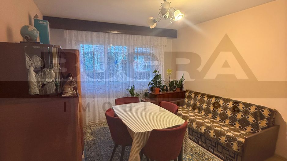 Apartament 3 camere, 50 mp, boxa, zona Aleea Retezat - Poză 2