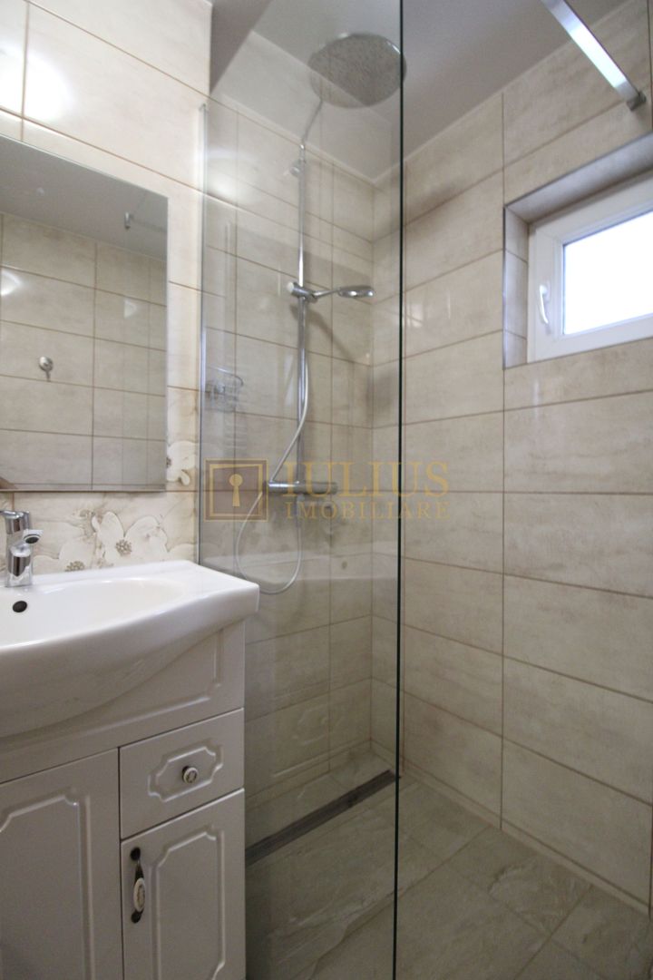 Zona Lunei, 3 camere, centrala proprie. - Poză 6