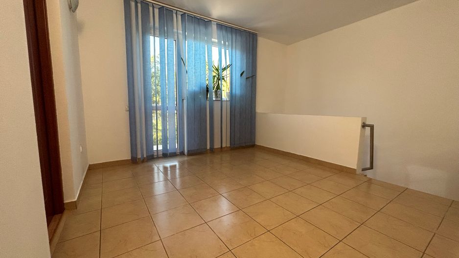 Oportunitate - Casa 4 camere P+1 Techirghiol in zona Noului Sanatoriu - Poză 12