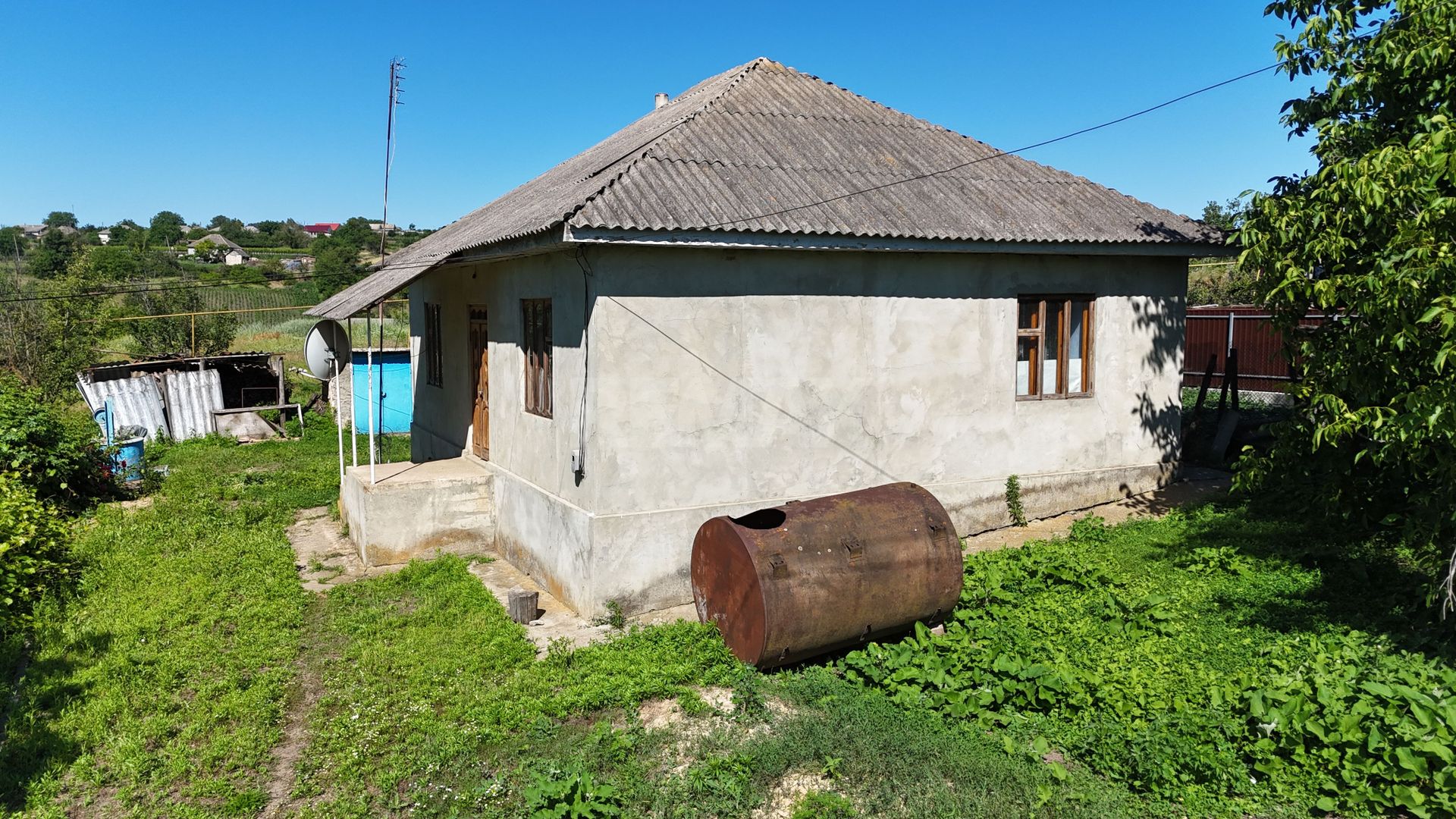 Casă cu priveliște spre pădure și 25,7 ari de teren – Hîrbovăț, r. Anenii Noi - Poză 7