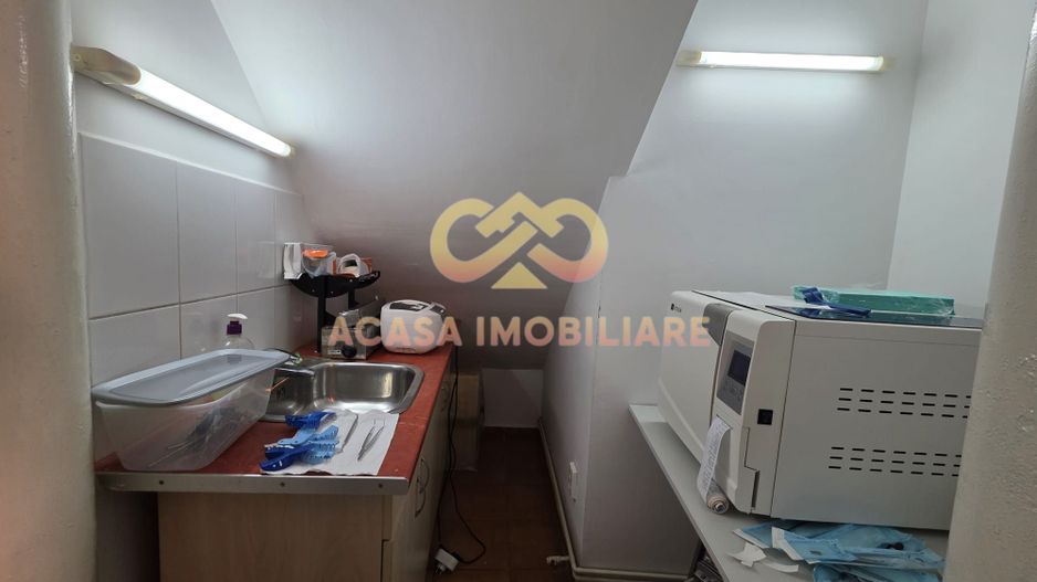 CLADIRE DE BIROURI -CLINICA DENTARA  PALAS - Poză 10