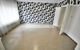 Spatiu birouri 4 camere, 2 băi,100 mp. zona centrală - Poză 6