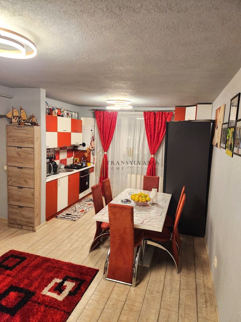 🏡 Apartament 3 camere la etaj intermediar, Zona Calea Surii Mici - Poză 1
