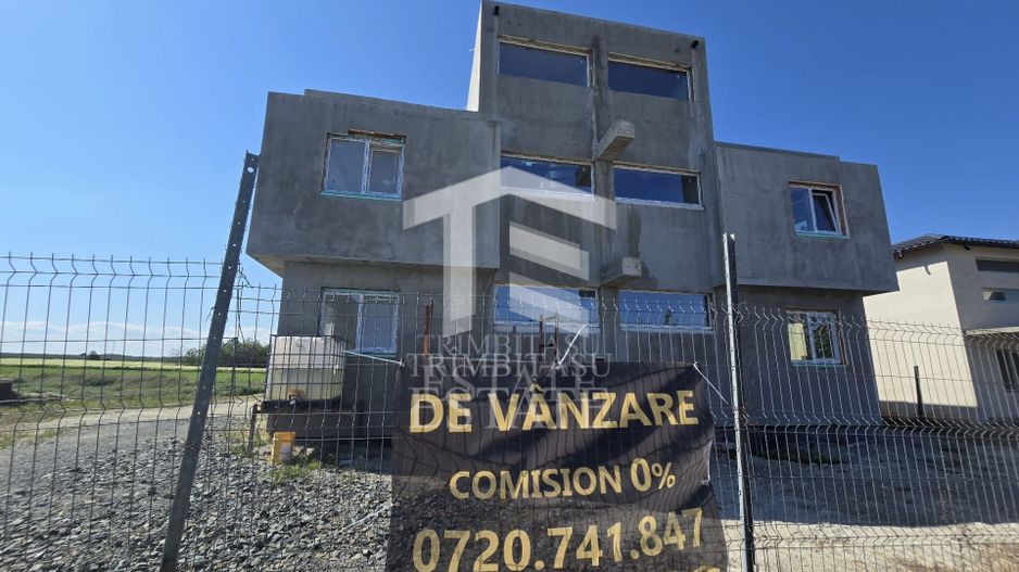 OVIDIU-POIANA- Vila tip duplex | terasa circulabila | gaz | curte - Poză 2