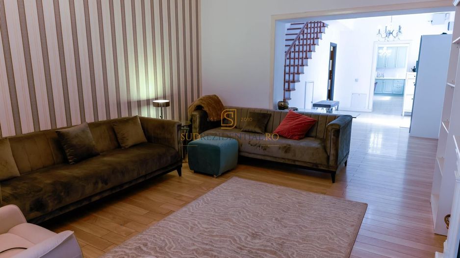 Vila individuala, P+1+M, 4 camere, Parcul Carol, Eroii Revolutiei - Poză 1