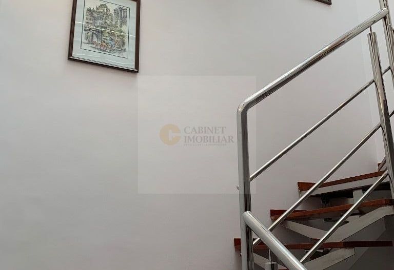 Vilă Elegantă în Domenii – Oportunitate Unică de Vânzare - Poză 13