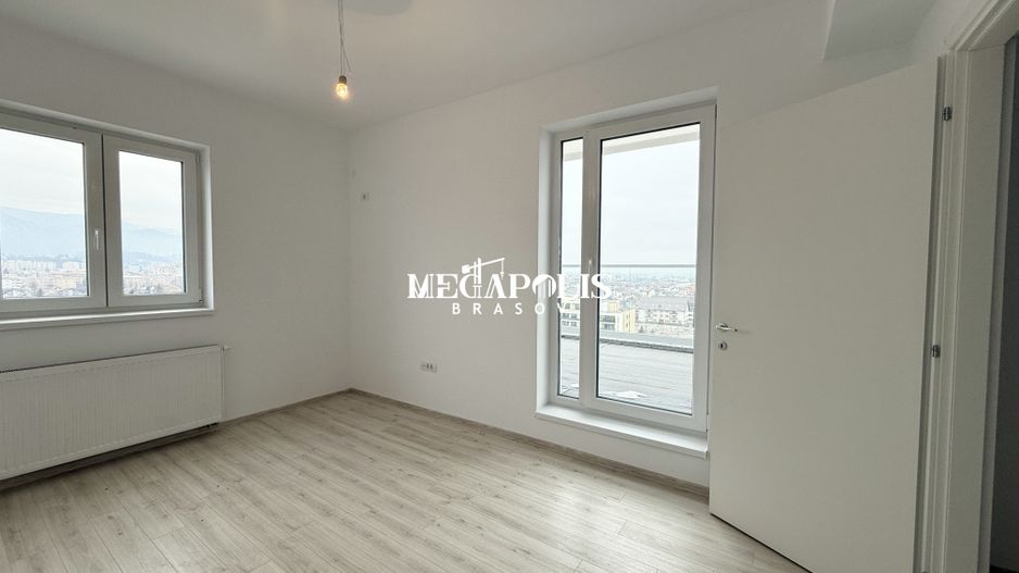 Vinzare Penthouse FINALIZAT SI INTABULAT BRASOV ZONA TRACTORUL - Poză 10