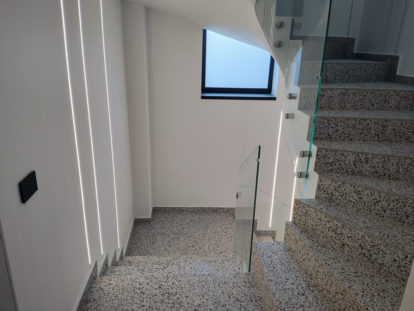 Spaţiu comercial / Nerva Traian / Timpuri Noi / Mall Vitan - Poză 8