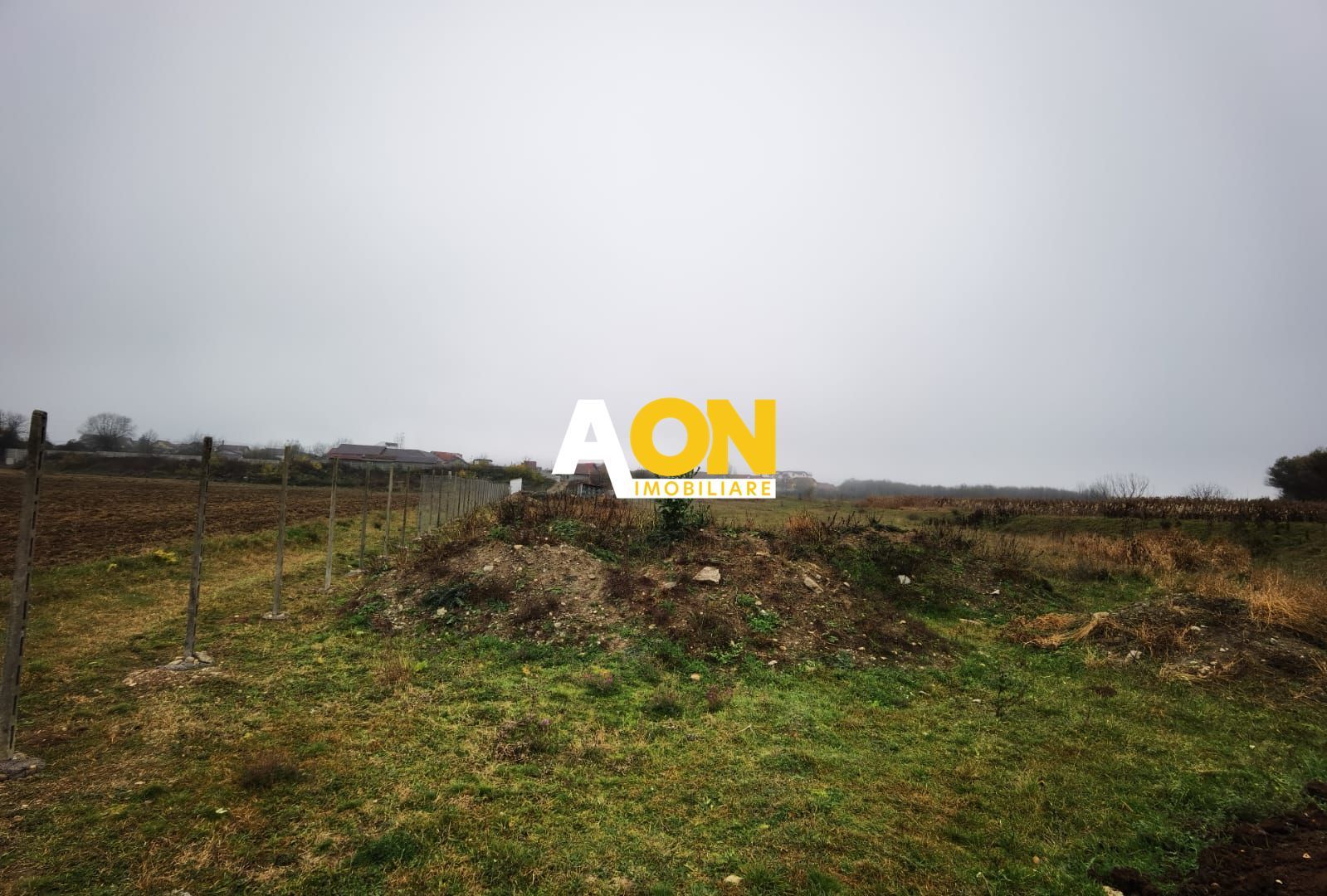 Teren intravilan 1800 mp, Micesti - Poză 2