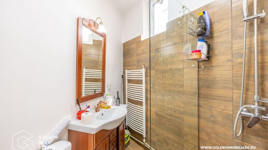 Apartament 2 camere, situat in centrul vechi al Aradului - Poză 9