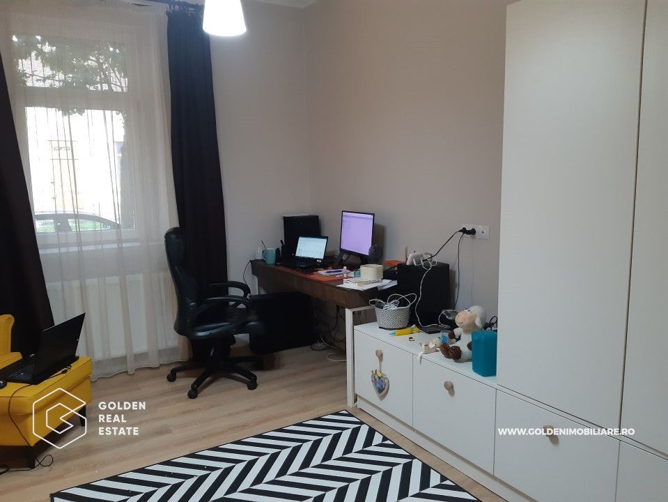 Casa mare, cu 4 apartamente a cate 1, 2, 3 și 4 camere fiecare - Poză 24