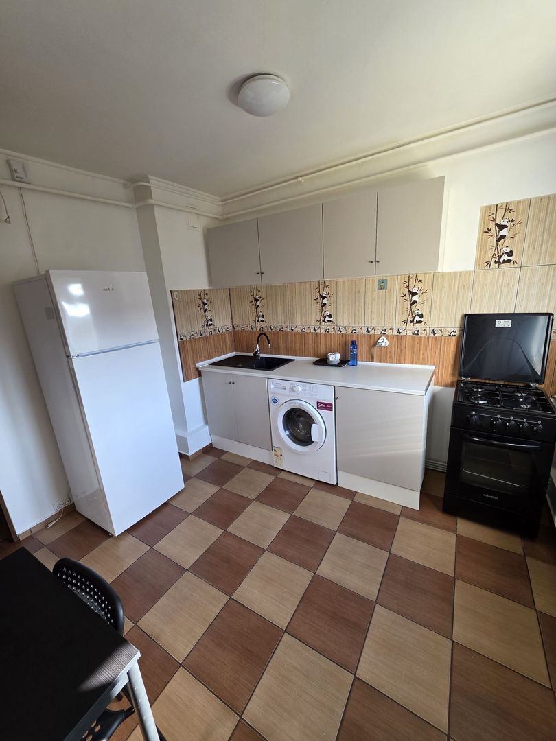 Închiriere apartament cu 2 camere - Poză 5