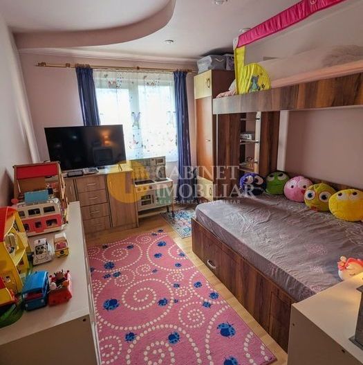 Nicolina 2 - 3 camere Decomandat - etaj 3/4 - mobilat - Poză 3