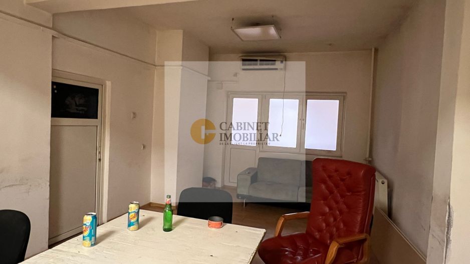 Vilă Modernă în Domenii, Aproape de Biserica Casin - Poză 7