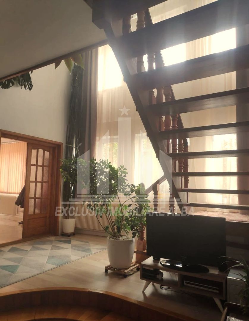 Casa tip duplex de vanzare, Barabant - Poză 2