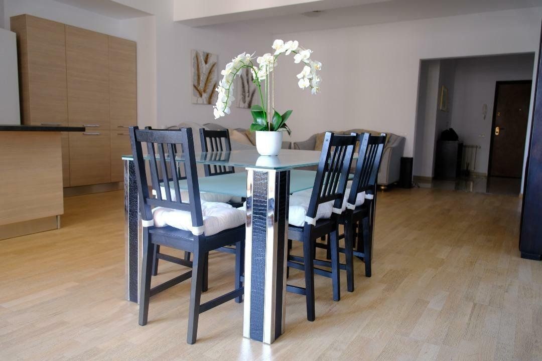 Apartament 4 camere de Lux - Poză 2