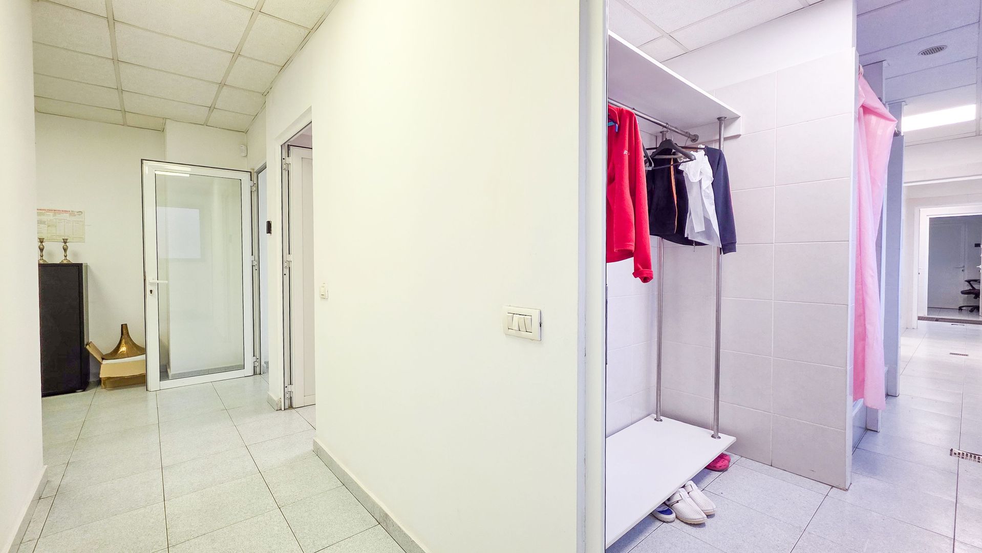 Spațiu industrial–afacere catering la cheie, teren&hală 750 mp S+P+1E - Poză 24